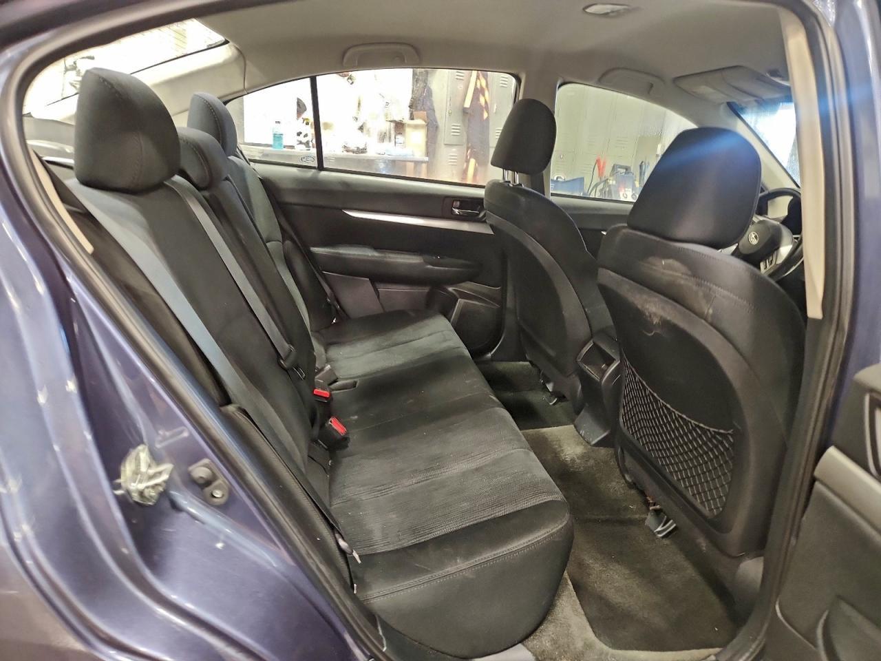 2014 SUBARU Legacy