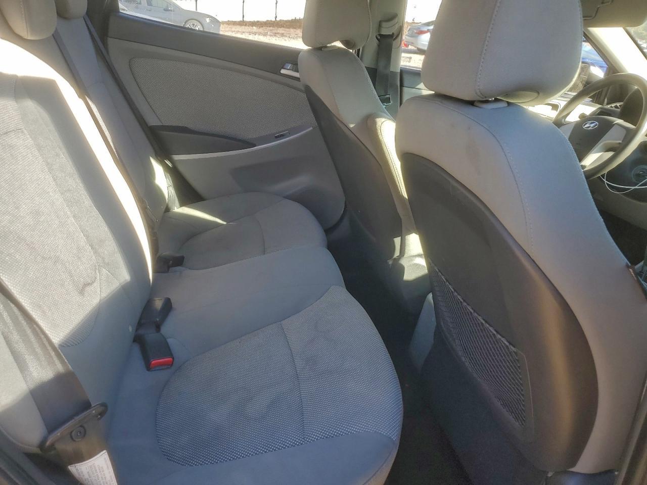 2013 HYUNDAI ACCENT