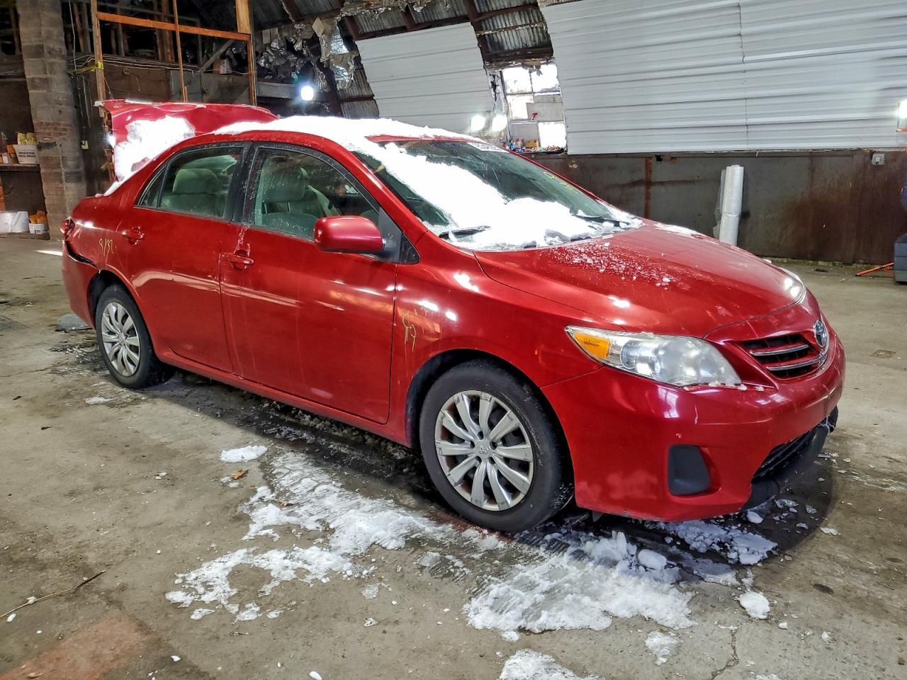 2013 TOYOTA COROLLA
