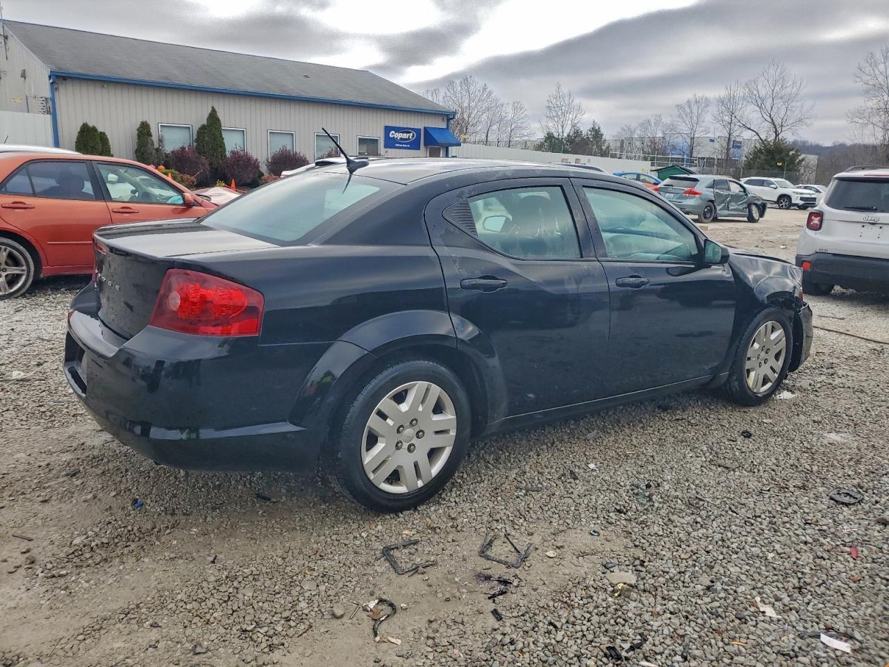 2012 DODGE Avenger