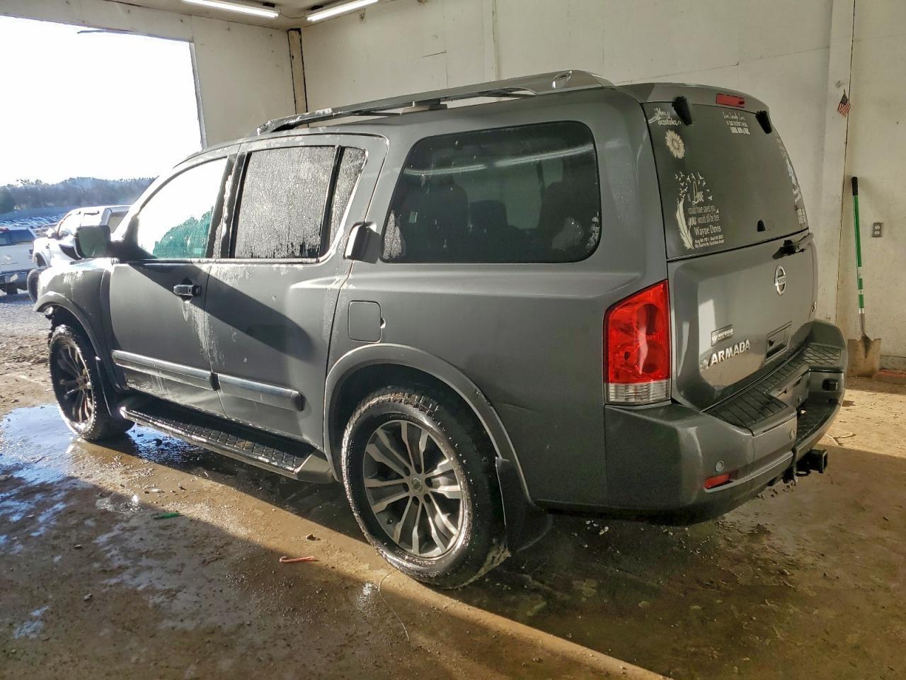 2015 NISSAN Armada