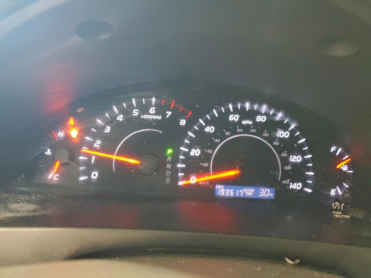 2011 TOYOTA CAMRY