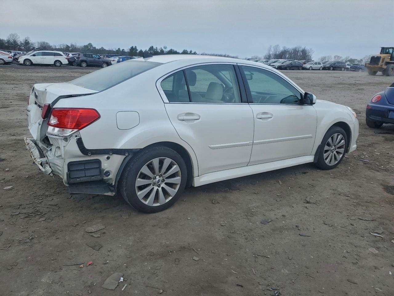 2012 SUBARU Legacy