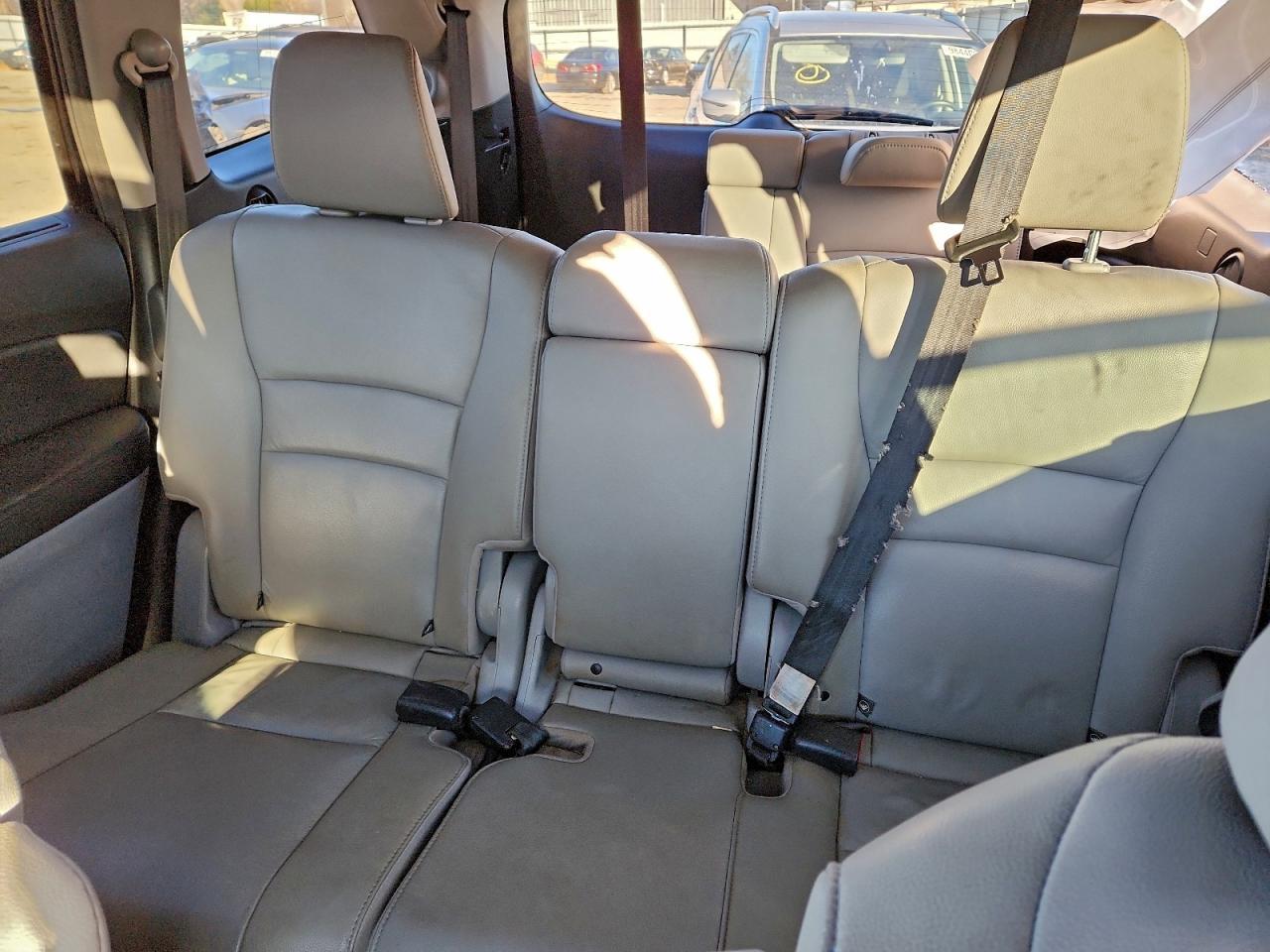 2017 HONDA PILOT
