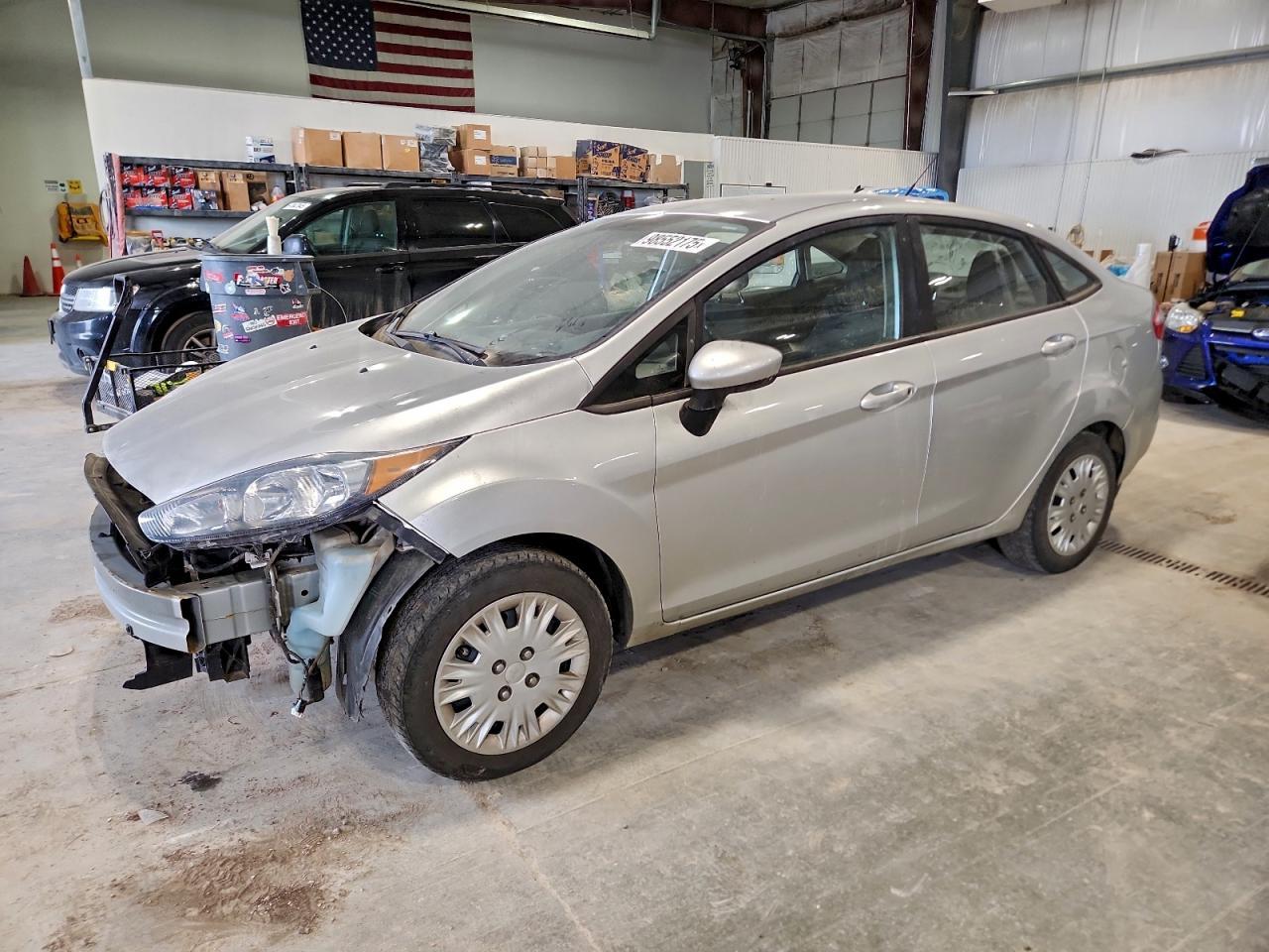 2016 FORD Fiesta