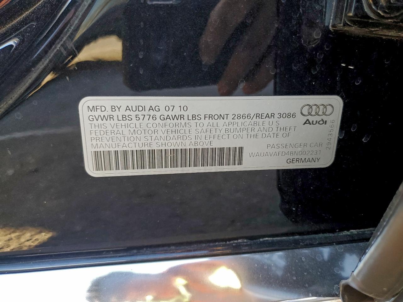 2011 AUDI A8 QUATTRO
