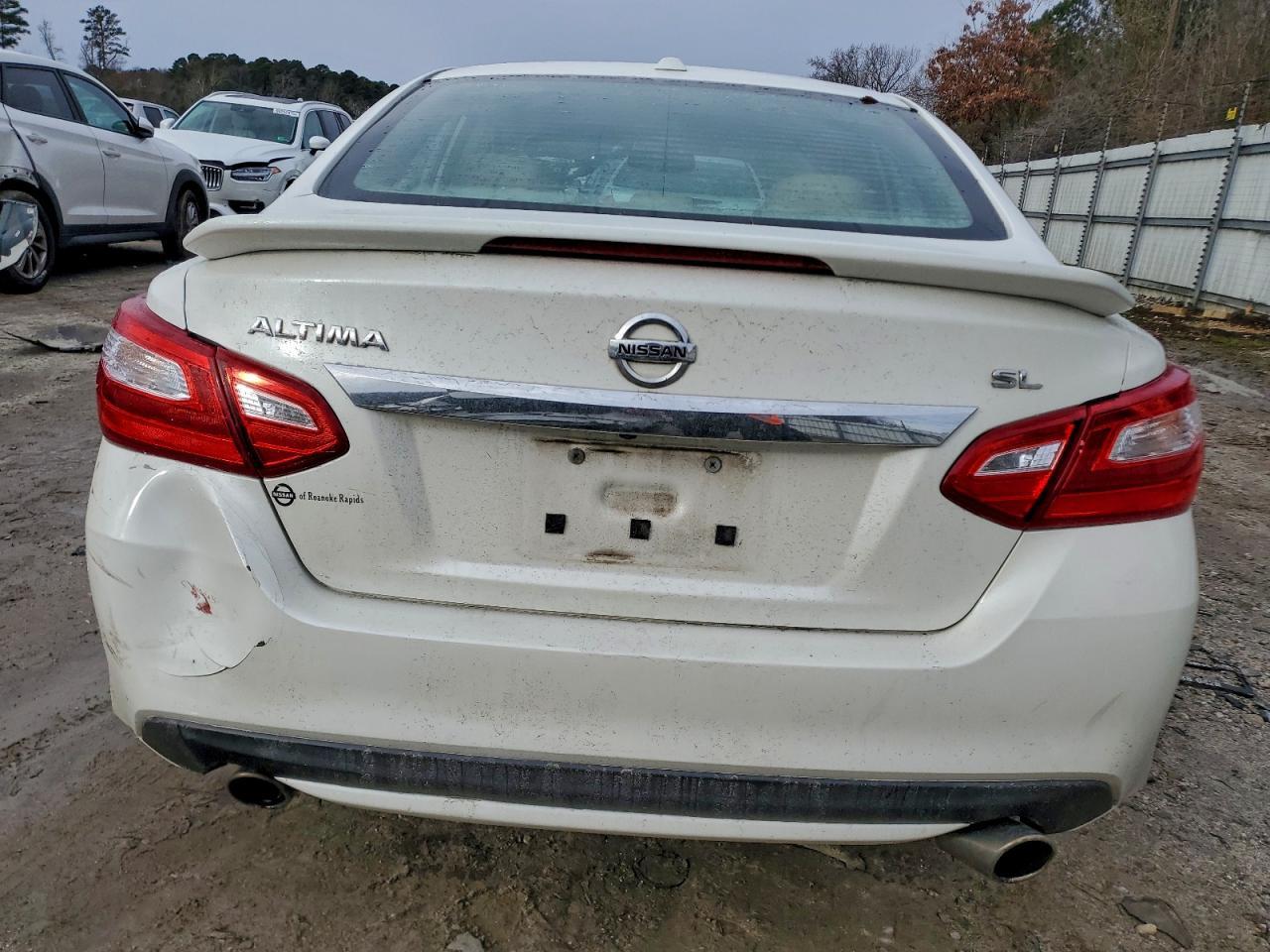 2016 NISSAN ALTIMA