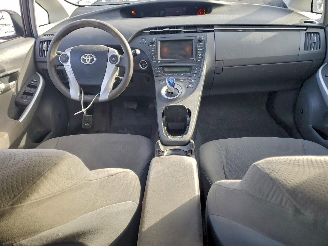 2010 TOYOTA PRIUS