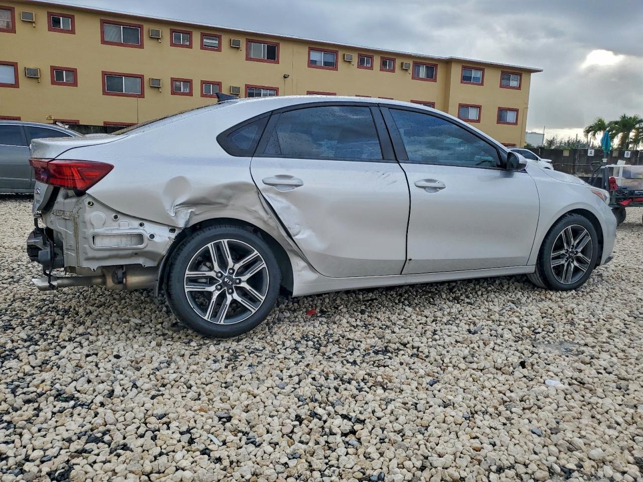 2019 KIA FORTE