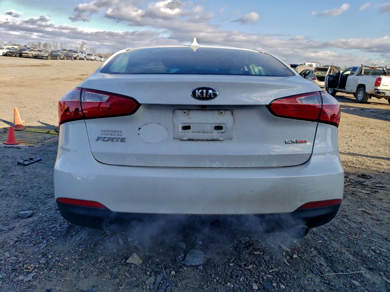 2016 KIA FORTE