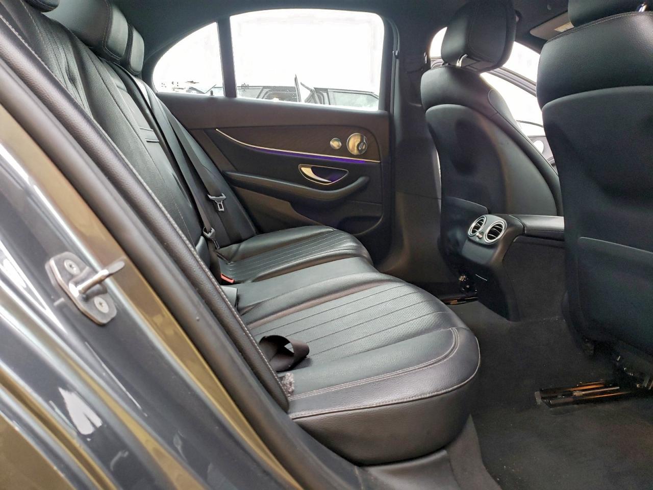 2017 MERCEDES-BENZ E-Class
