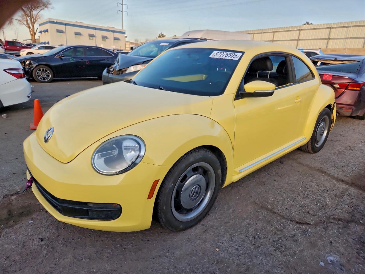 2012 VOLKSWAGEN Beetle