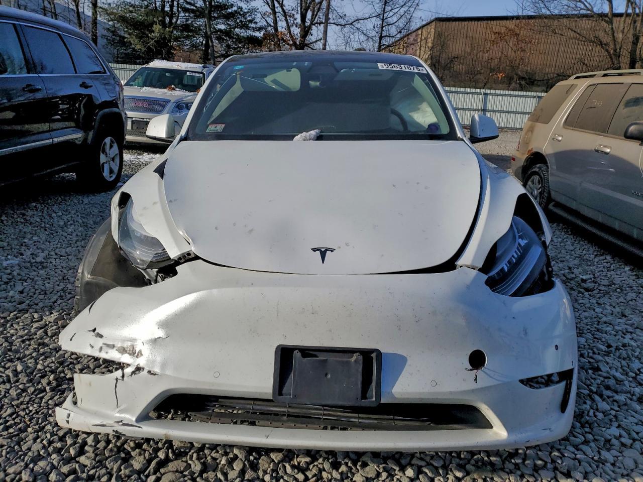 2020 TESLA MODEL Y