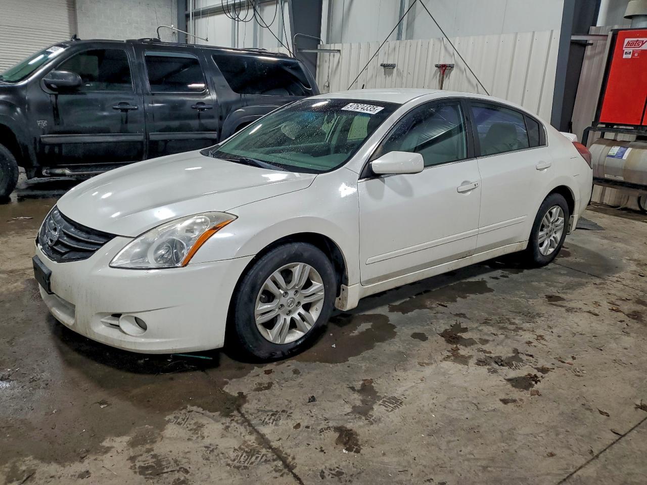 2012 NISSAN ALTIMA