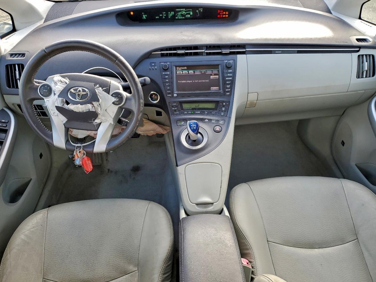 2010 TOYOTA PRIUS