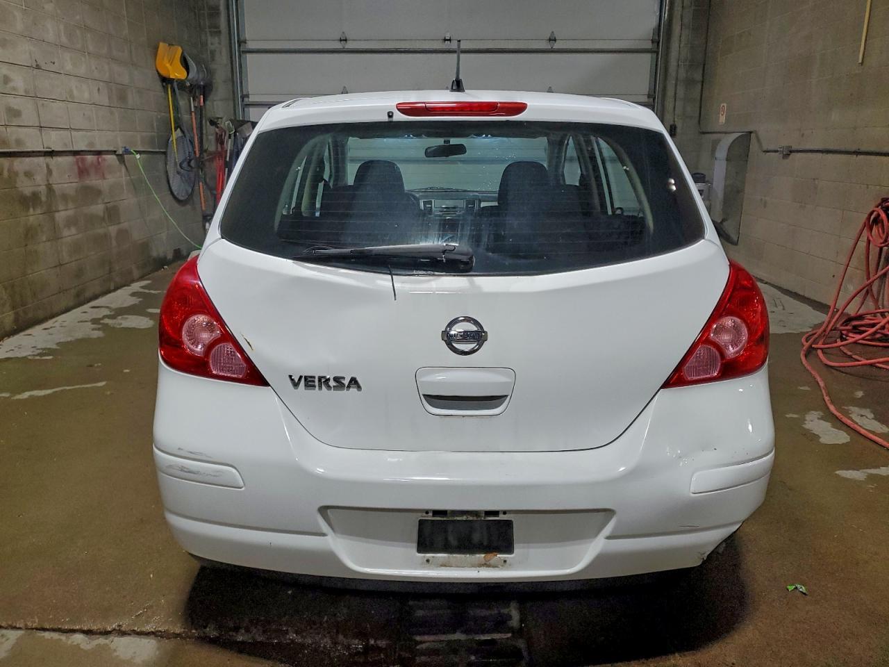 2009 NISSAN VERSA