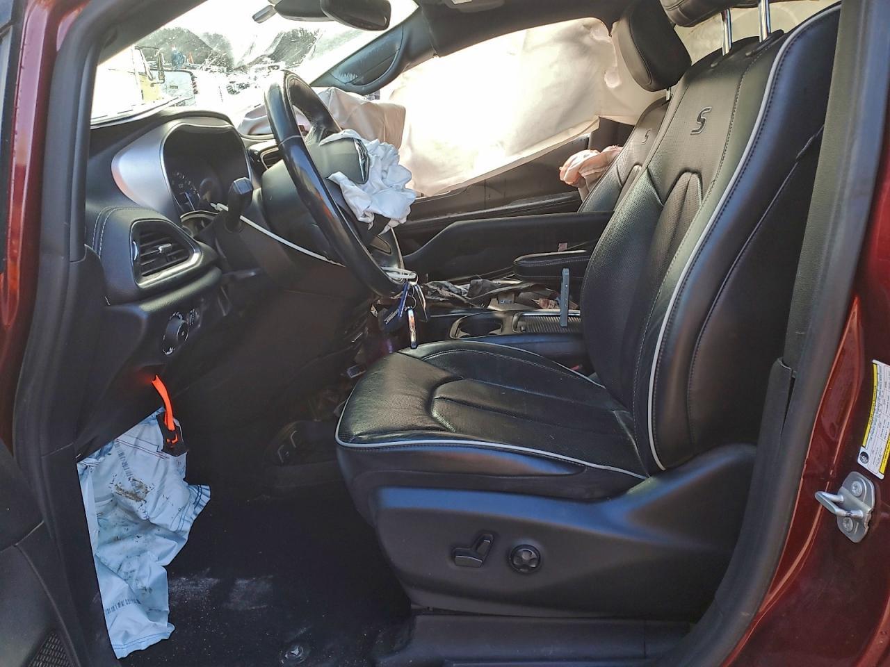 2020 CHRYSLER Pacifica