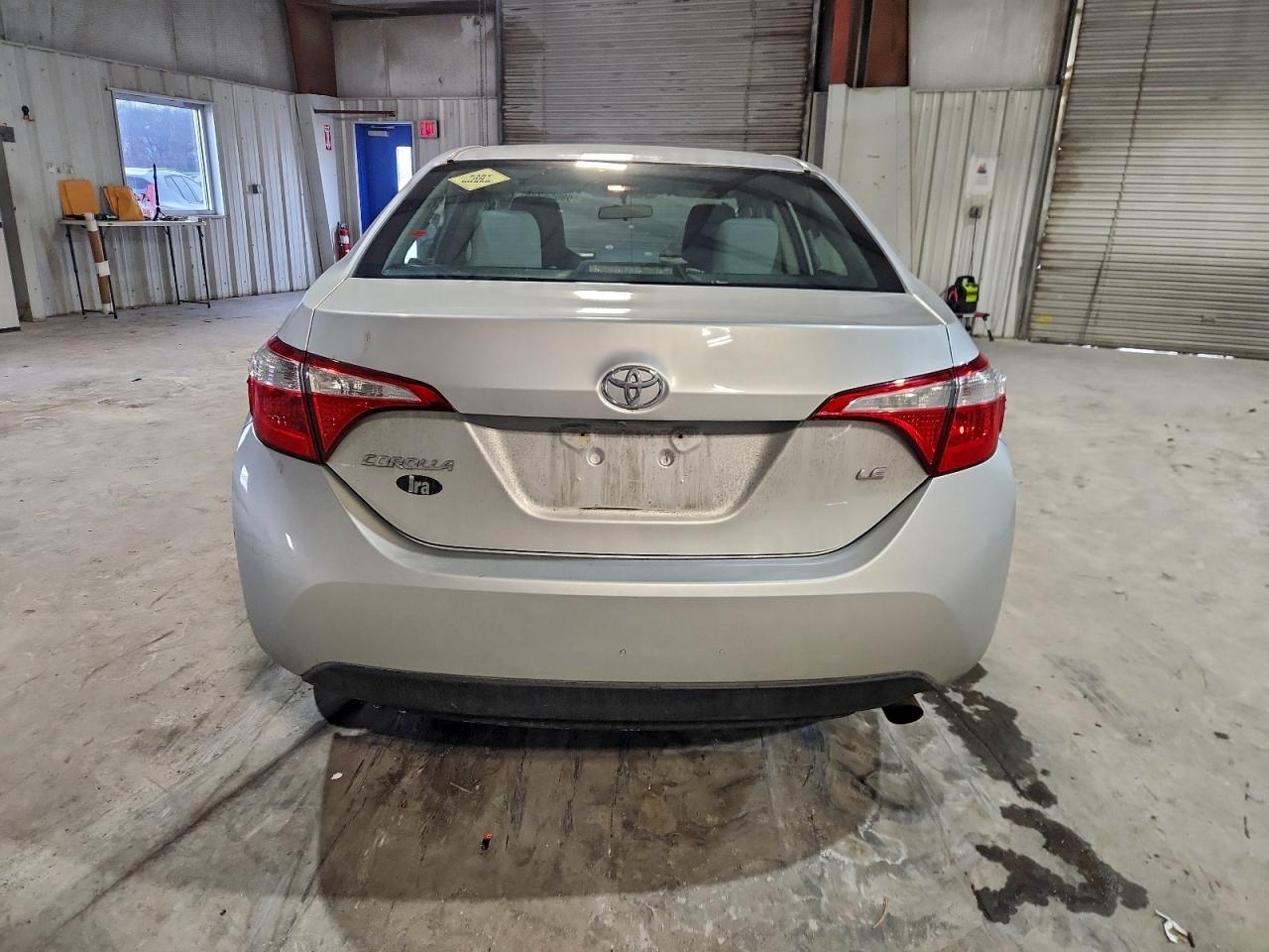 2015 TOYOTA COROLLA