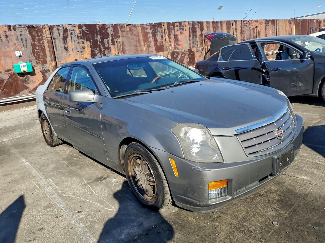 2004 CADILLAC CTS