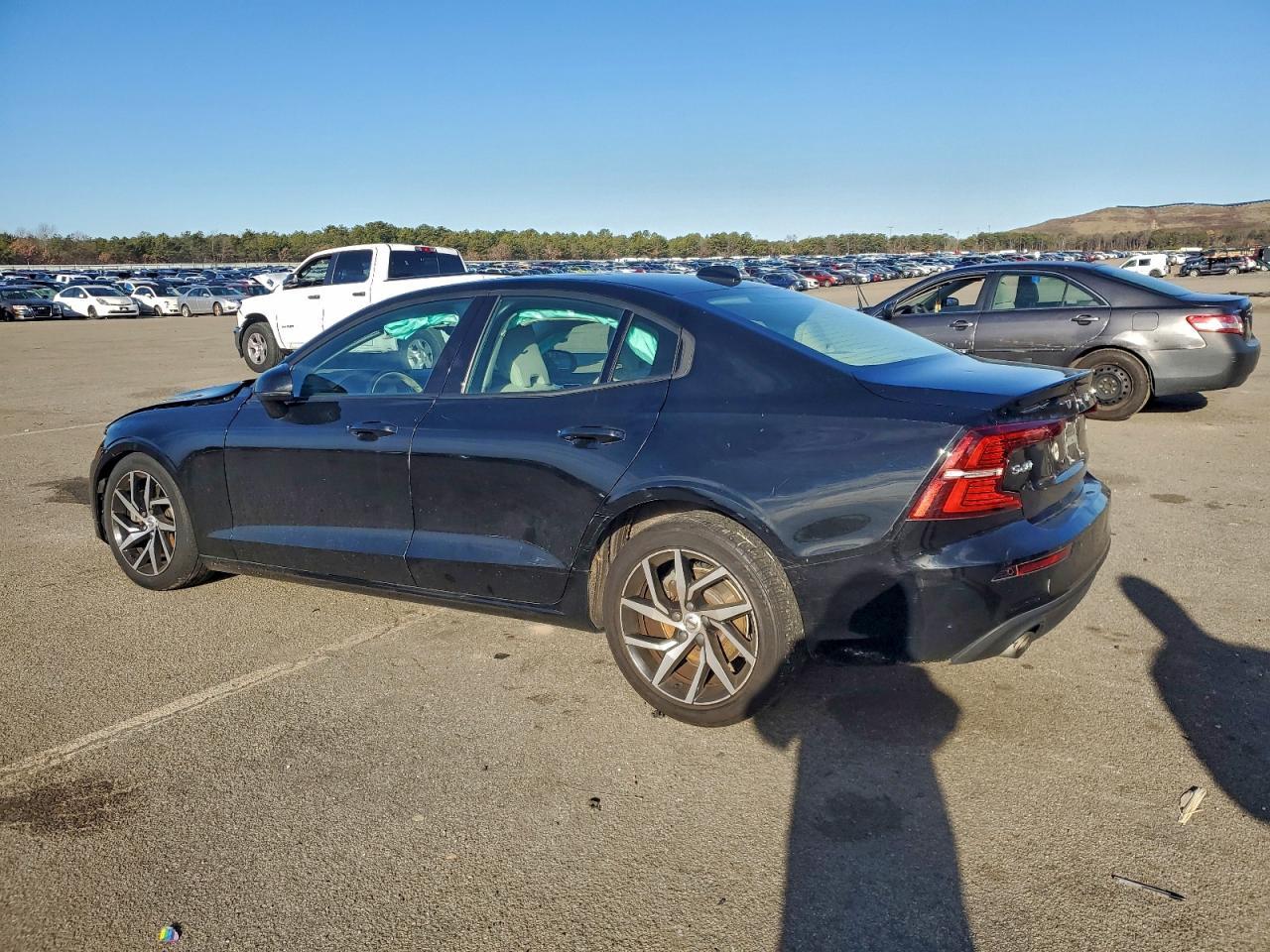 2020 VOLVO S60