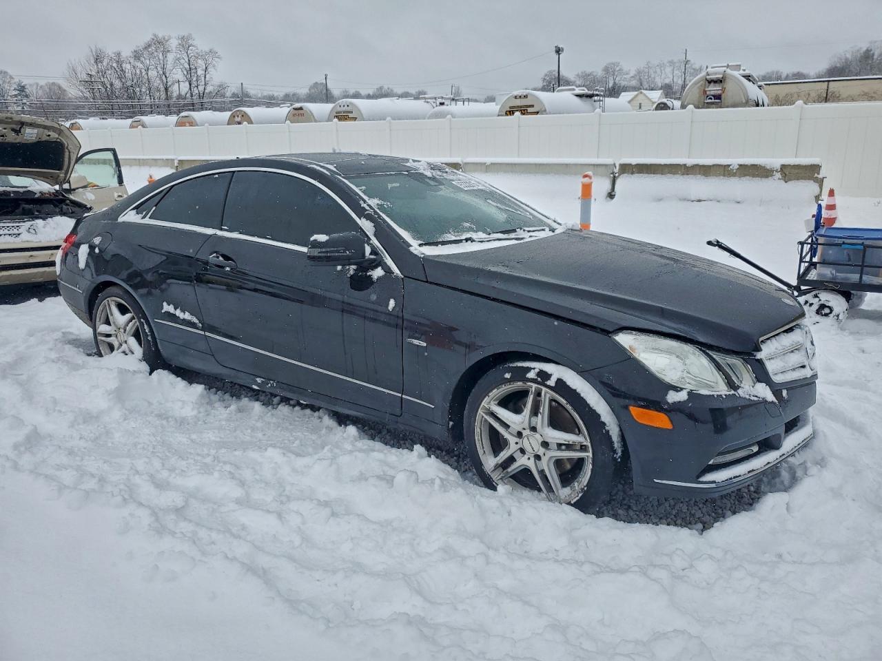 2012 MERCEDES-BENZ E-Class