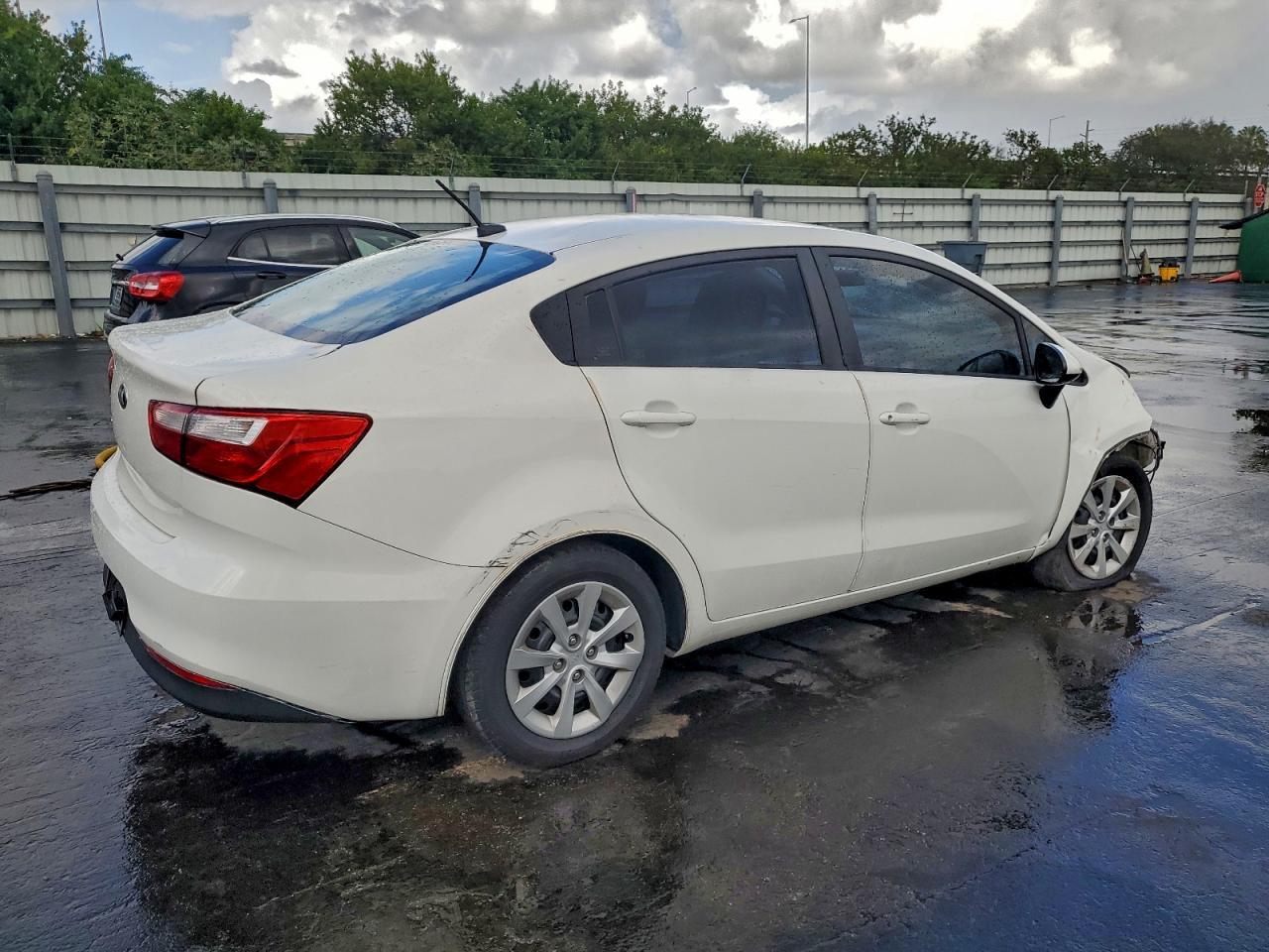 2017 KIA RIO