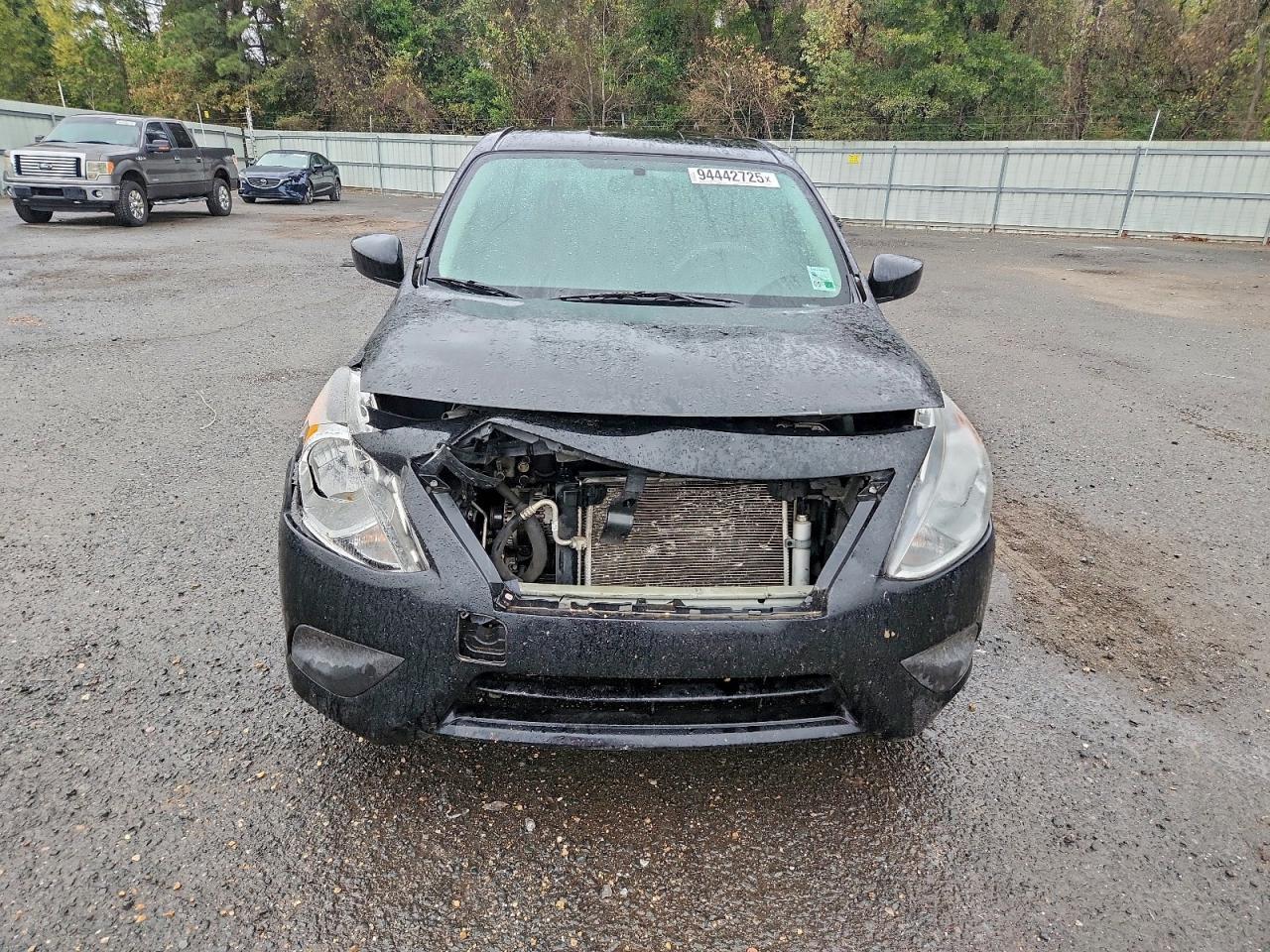 2019 NISSAN VERSA