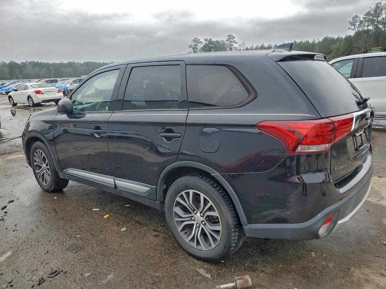2018 MITSUBISHI outlander