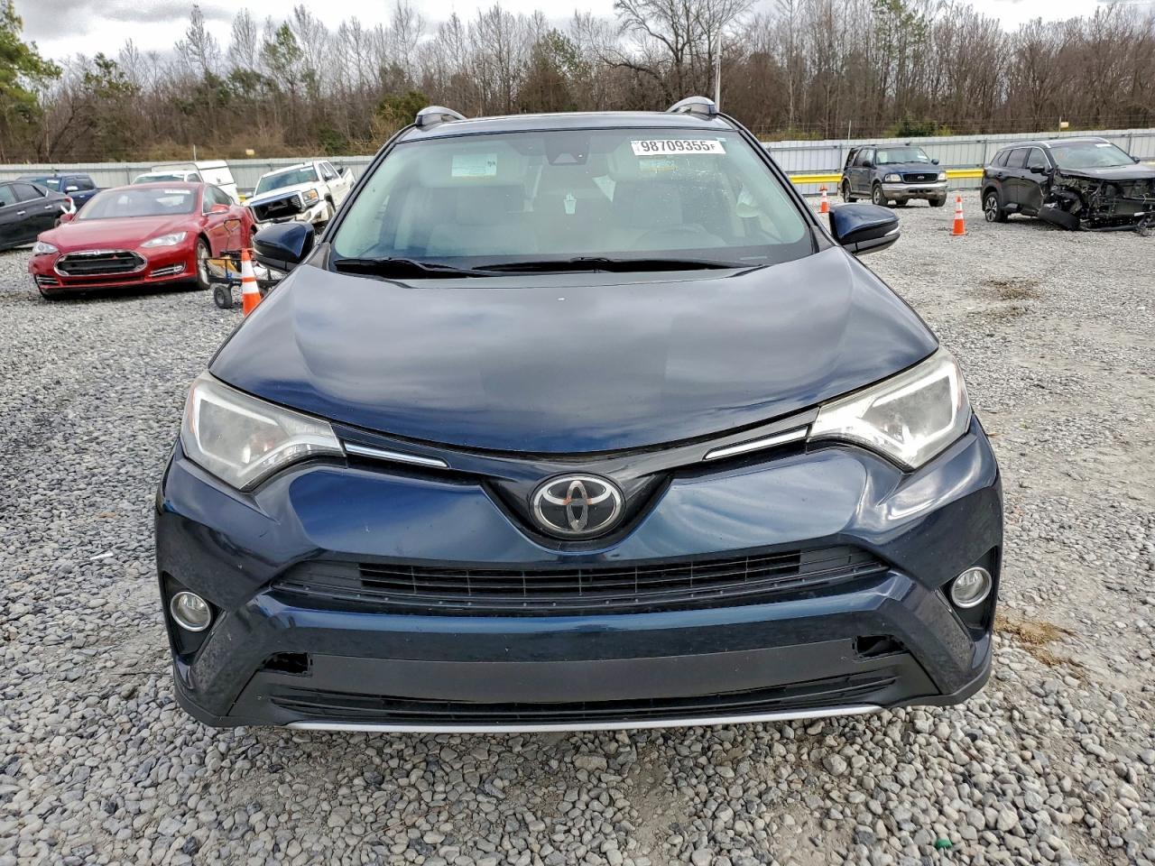 2017 TOYOTA RAV4