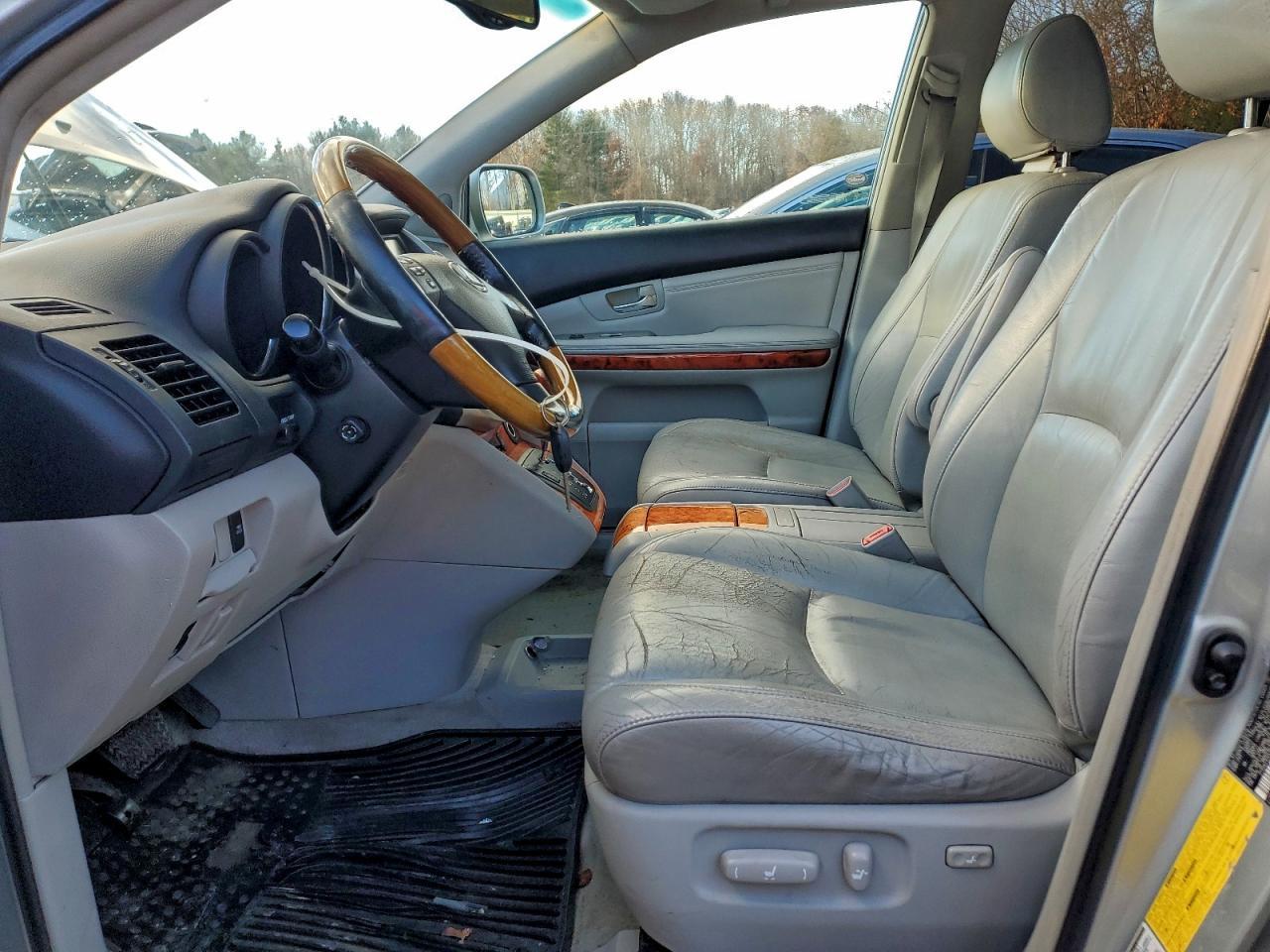 2004 LEXUS Rx 330