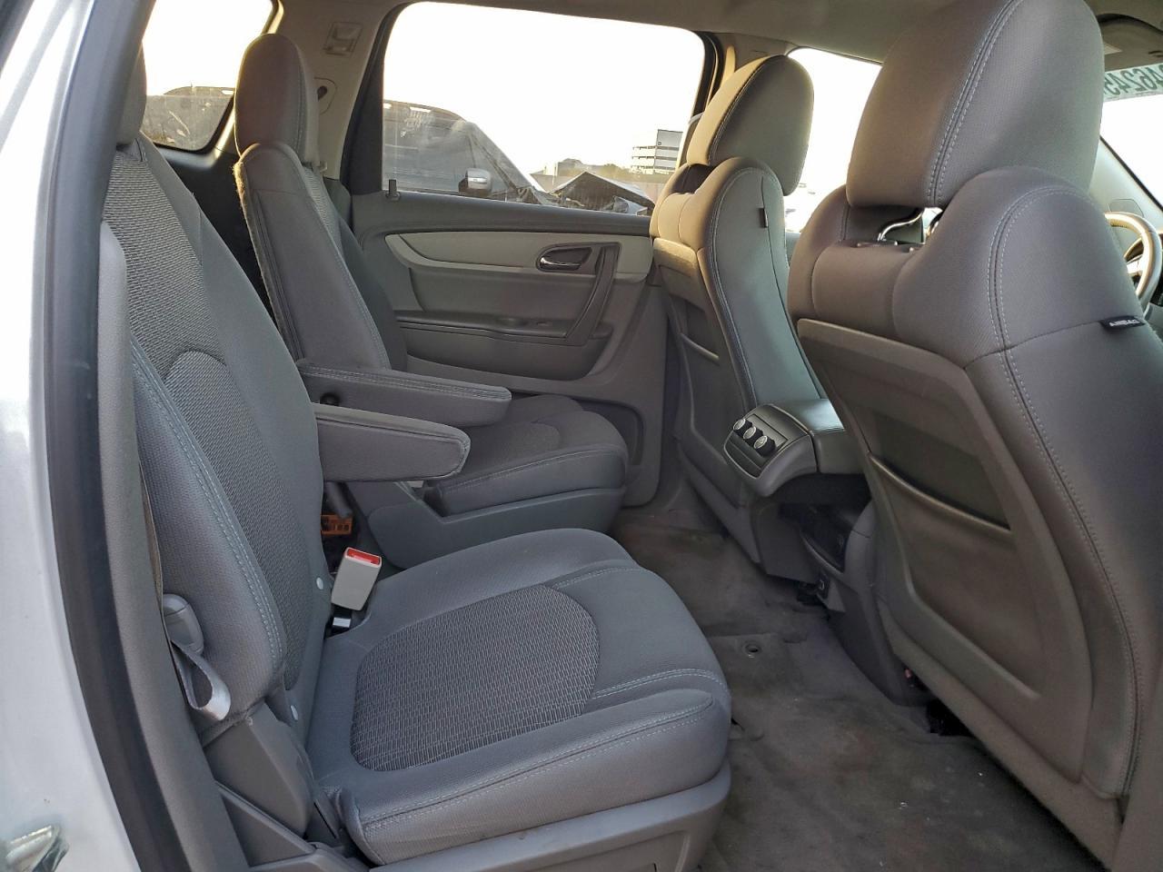 2017 CHEVROLET TRAVERSE