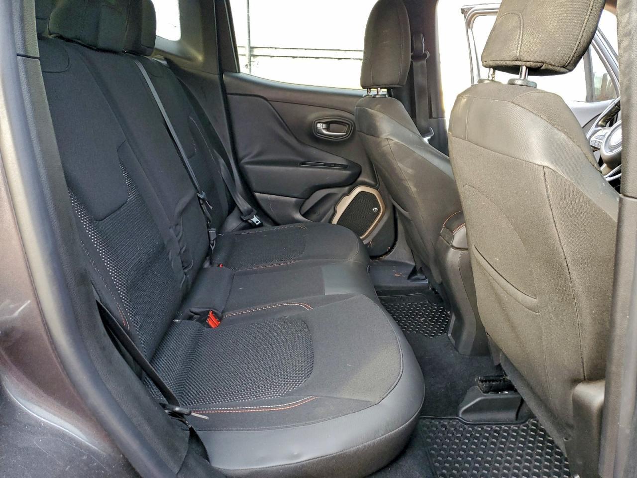 2016 JEEP Renegade