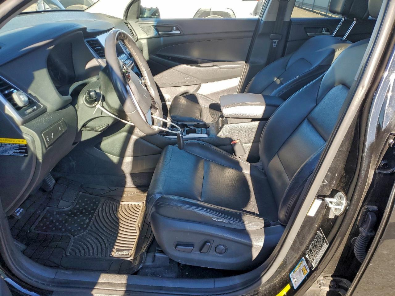 2017 HYUNDAI TUCSON