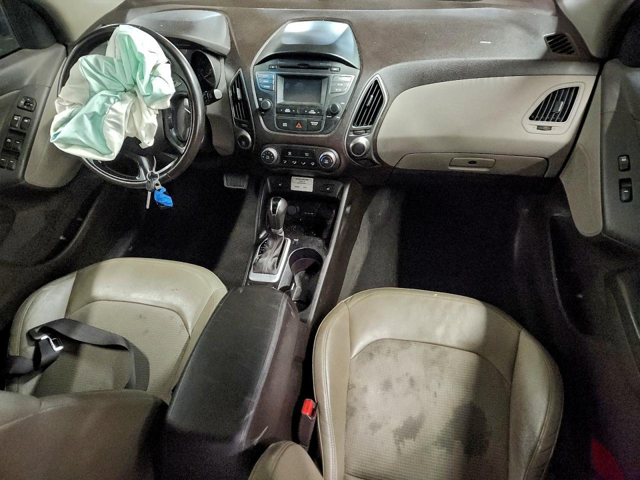 2015 HYUNDAI TUCSON