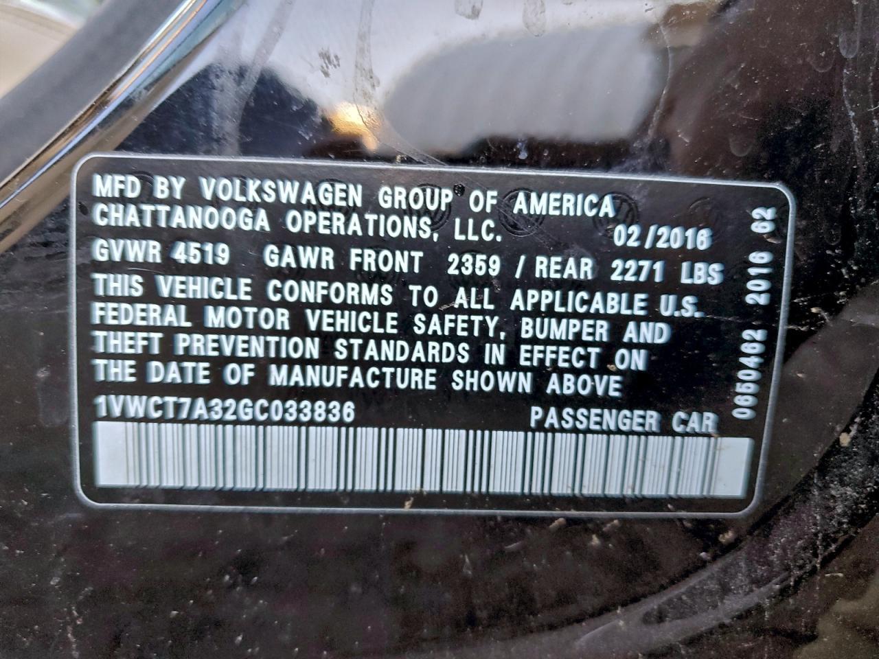 2016 VOLKSWAGEN Passat