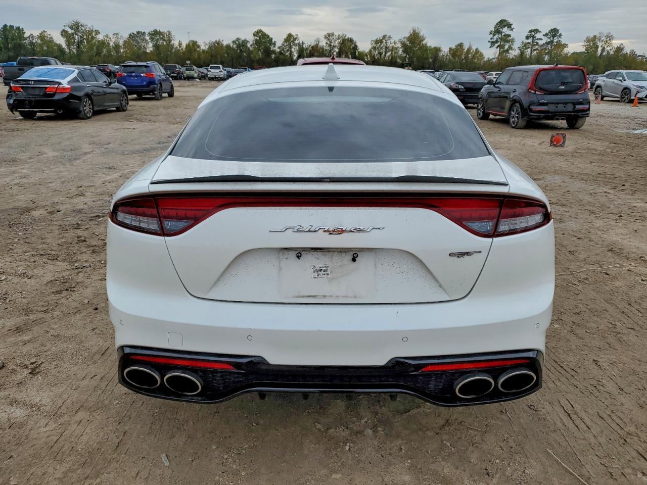 2022 KIA Stinger