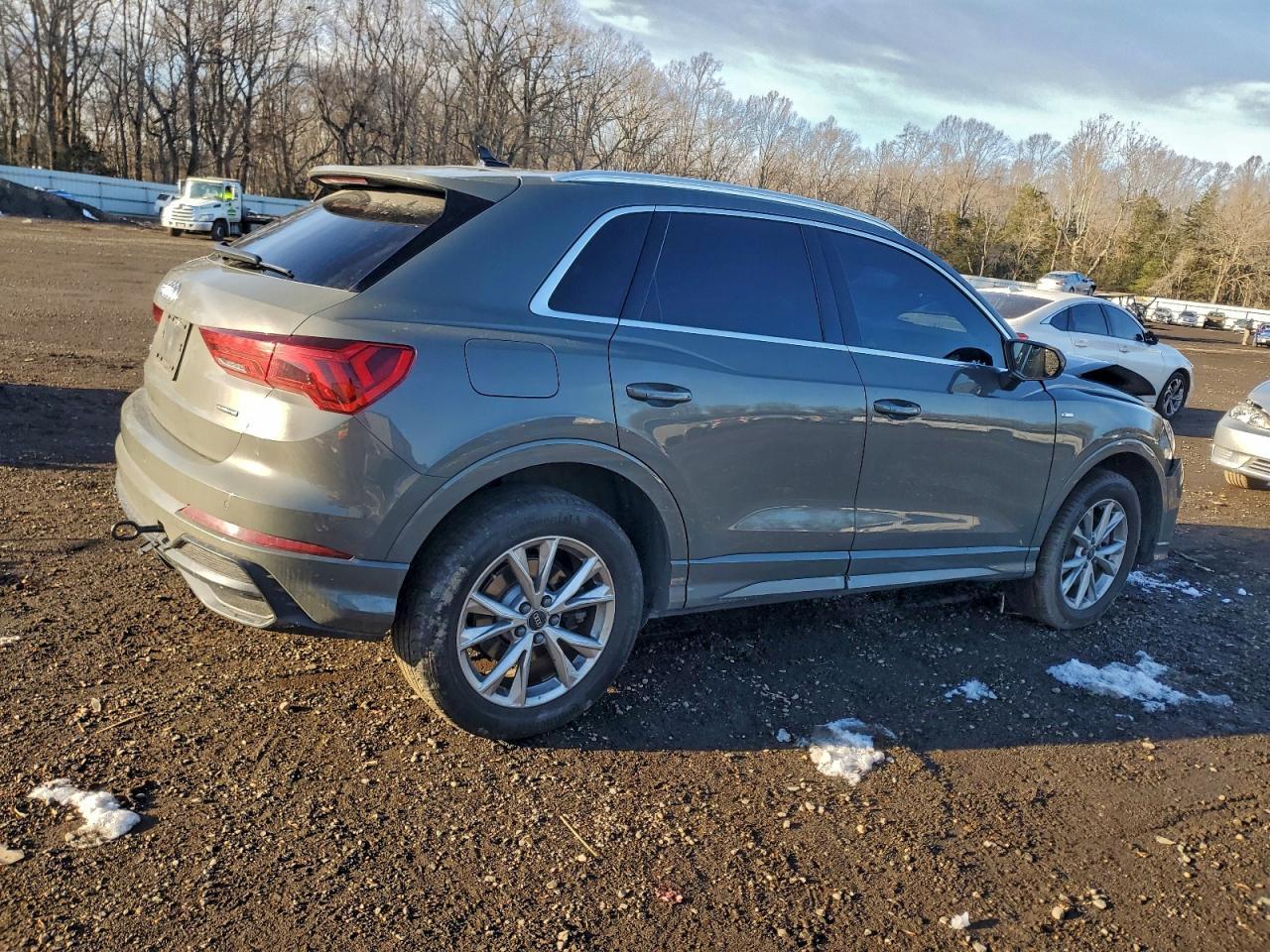 2021 AUDI Q3