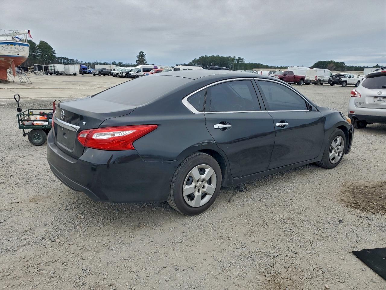 2017 NISSAN ALTIMA