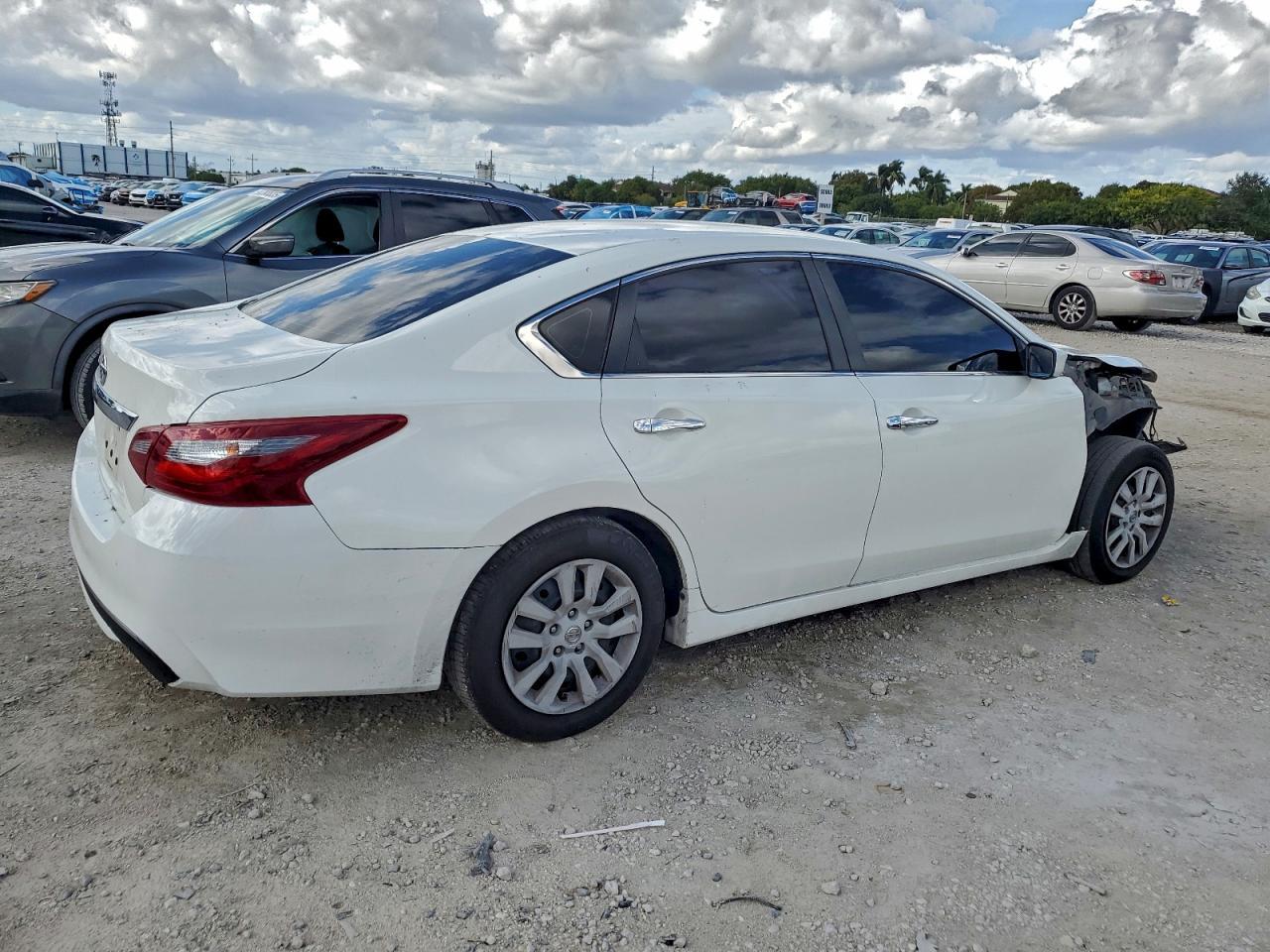 2018 NISSAN ALTIMA