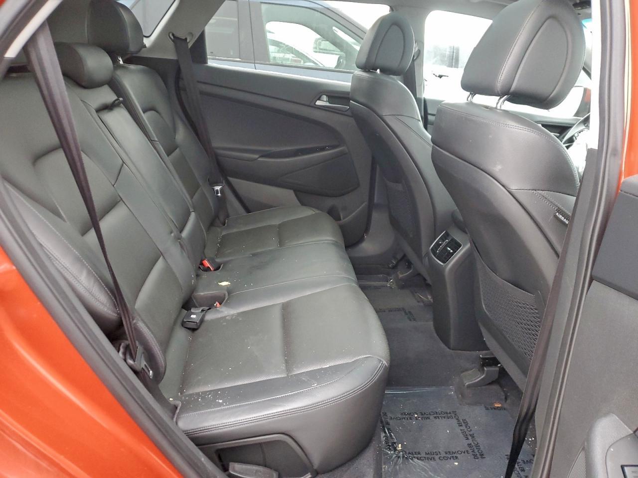 2016 HYUNDAI TUCSON