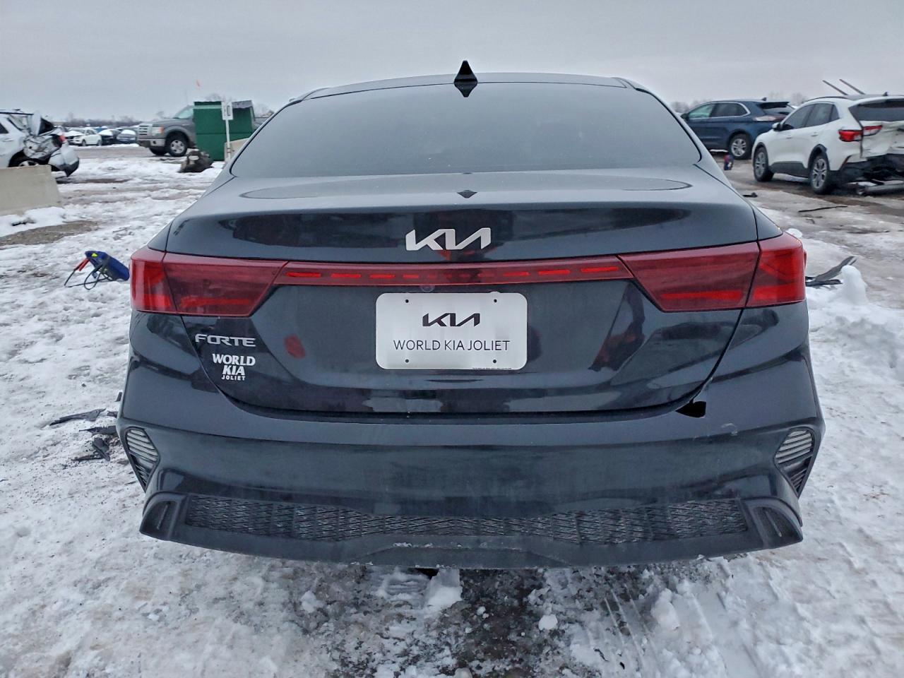 2023 KIA FORTE