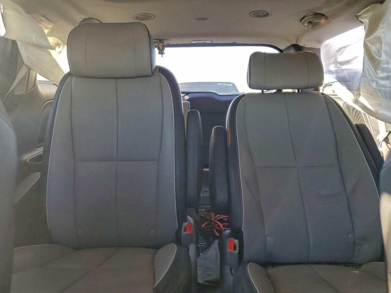 2018 KIA SEDONA