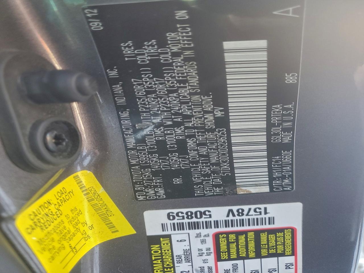 2013 TOYOTA SIENNA