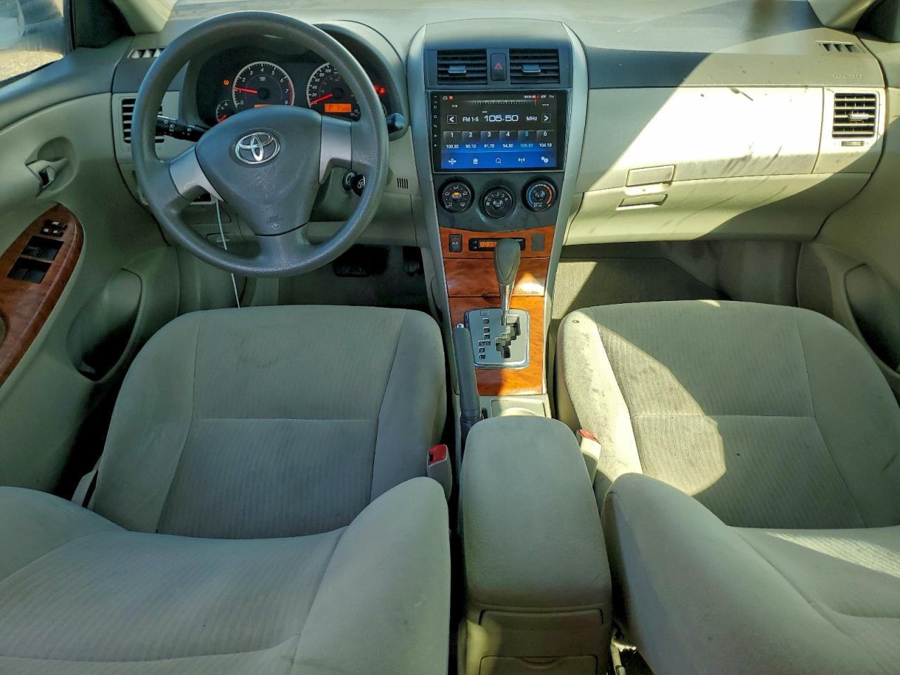 2010 TOYOTA COROLLA