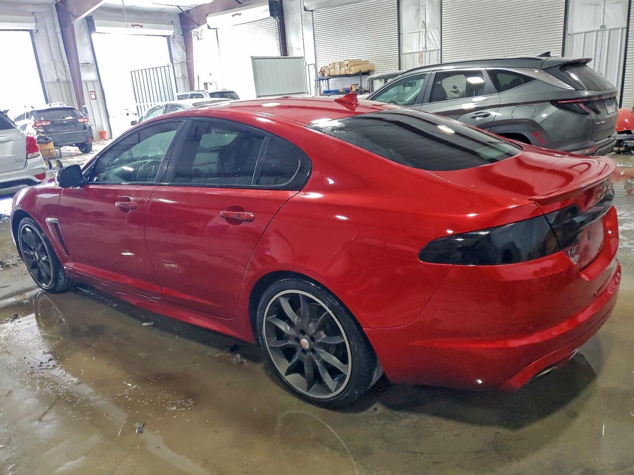 2015 JAGUAR XF