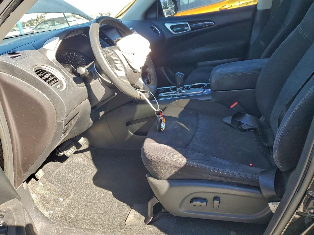 2016 NISSAN PATHFINDER