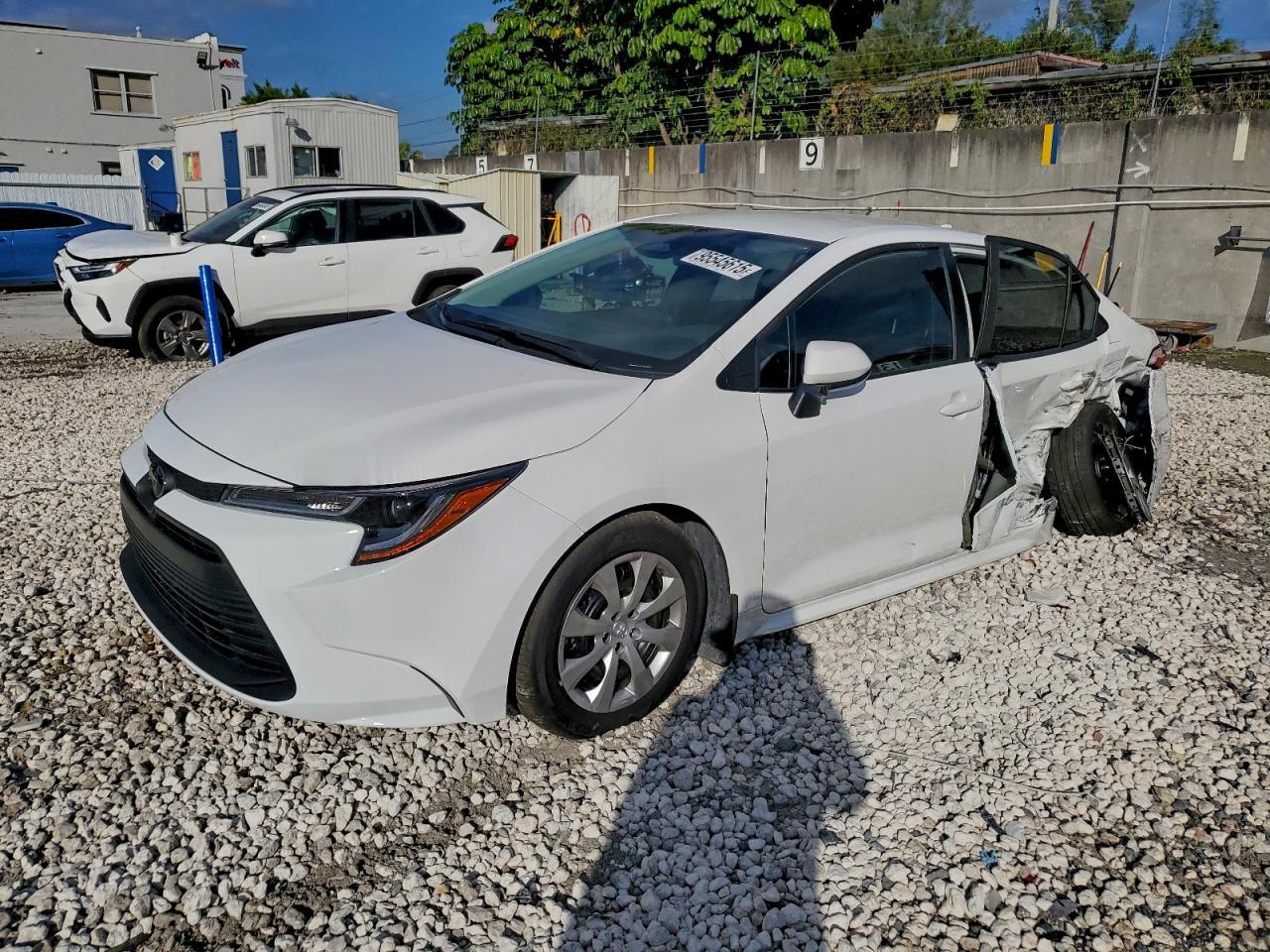2025 TOYOTA COROLLA