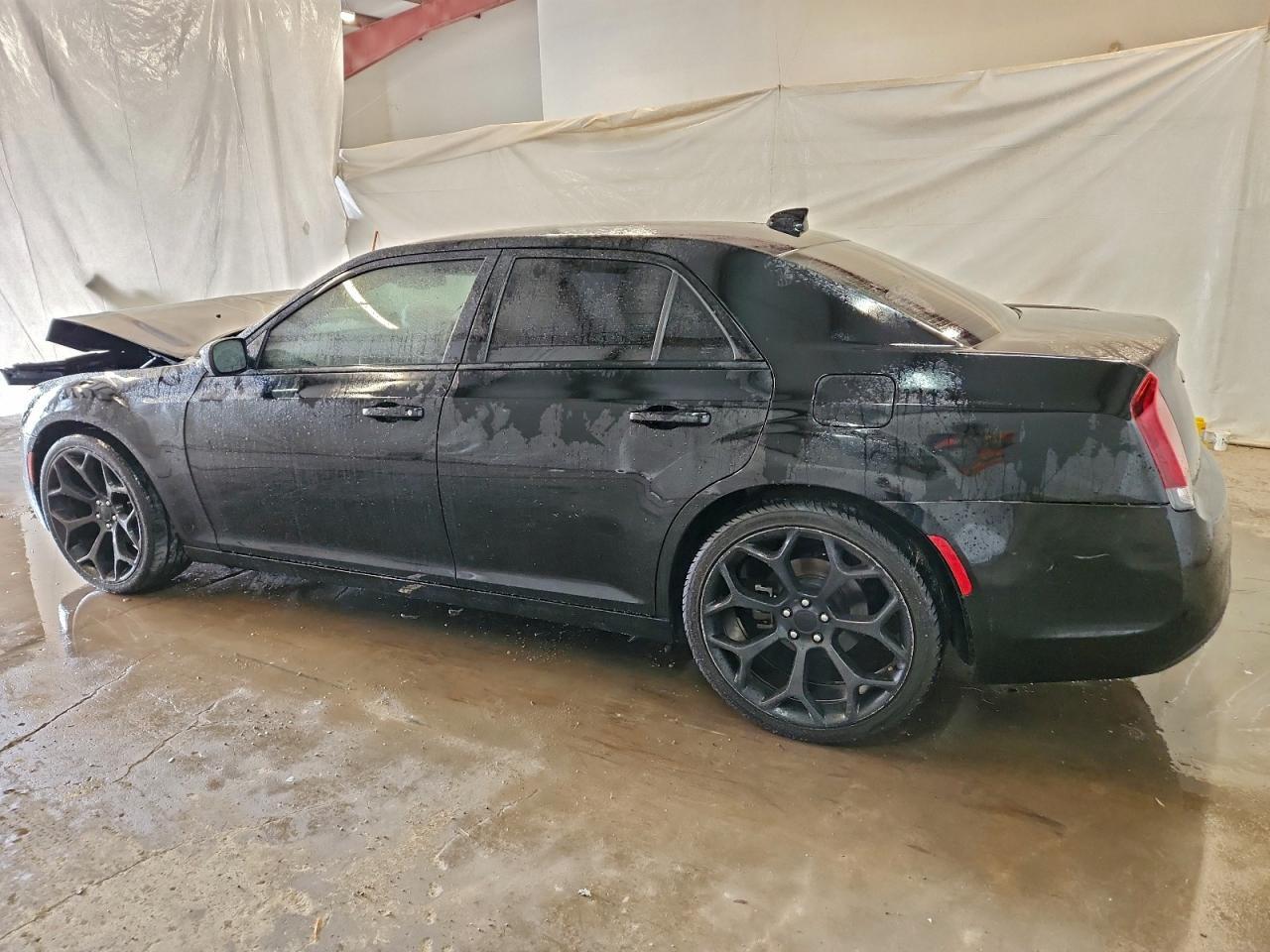 2018 CHRYSLER 300
