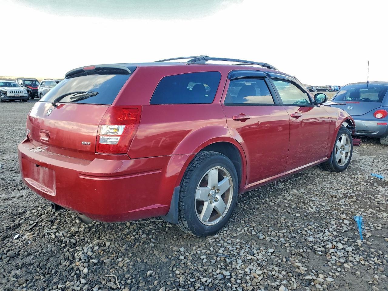 2005 DODGE MAGNUM
