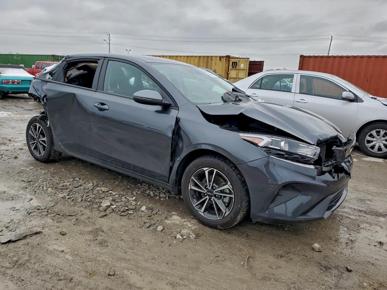 2023 KIA FORTE